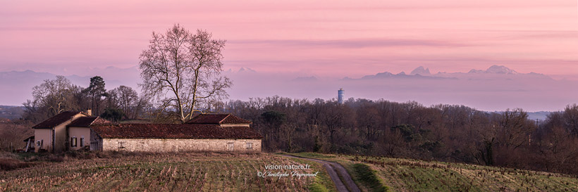 Cliquer pour agrandir la photo Reverie du soir sur la Chalosse et les Pyrénées