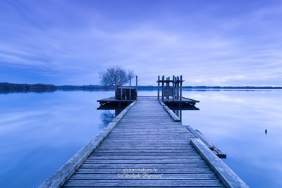 Cliquer pour agrandir la photo Ponton sur le lac d'Azur - Soustons