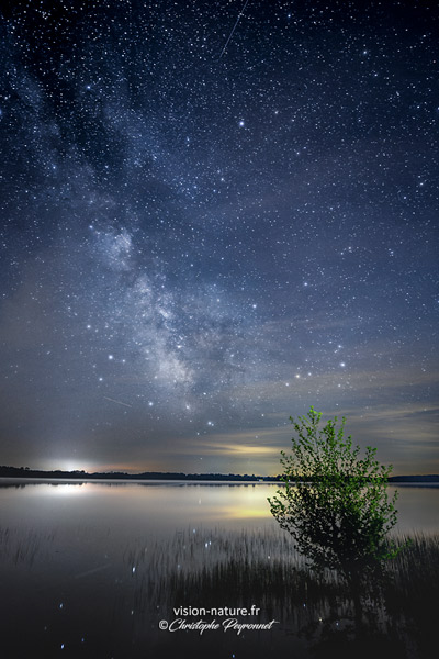Cliquer pour agrandir la photo Voie lactee sur le lac de leon