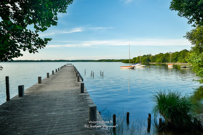 Cliquer pour agrandir la photo Sur les bords du lac de Leon
