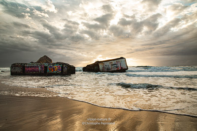 Cliquer pour agrandir la photo Lumière sur les blockhaus de Capbreton