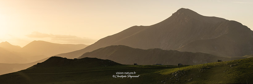 Cliquer pour agrandir la photo Le pic d'Orhy à l'automne