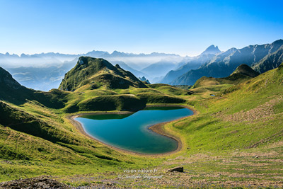 le lac du Montagnon avec sa magnifique forme en coeur - Vallée d'Aspe